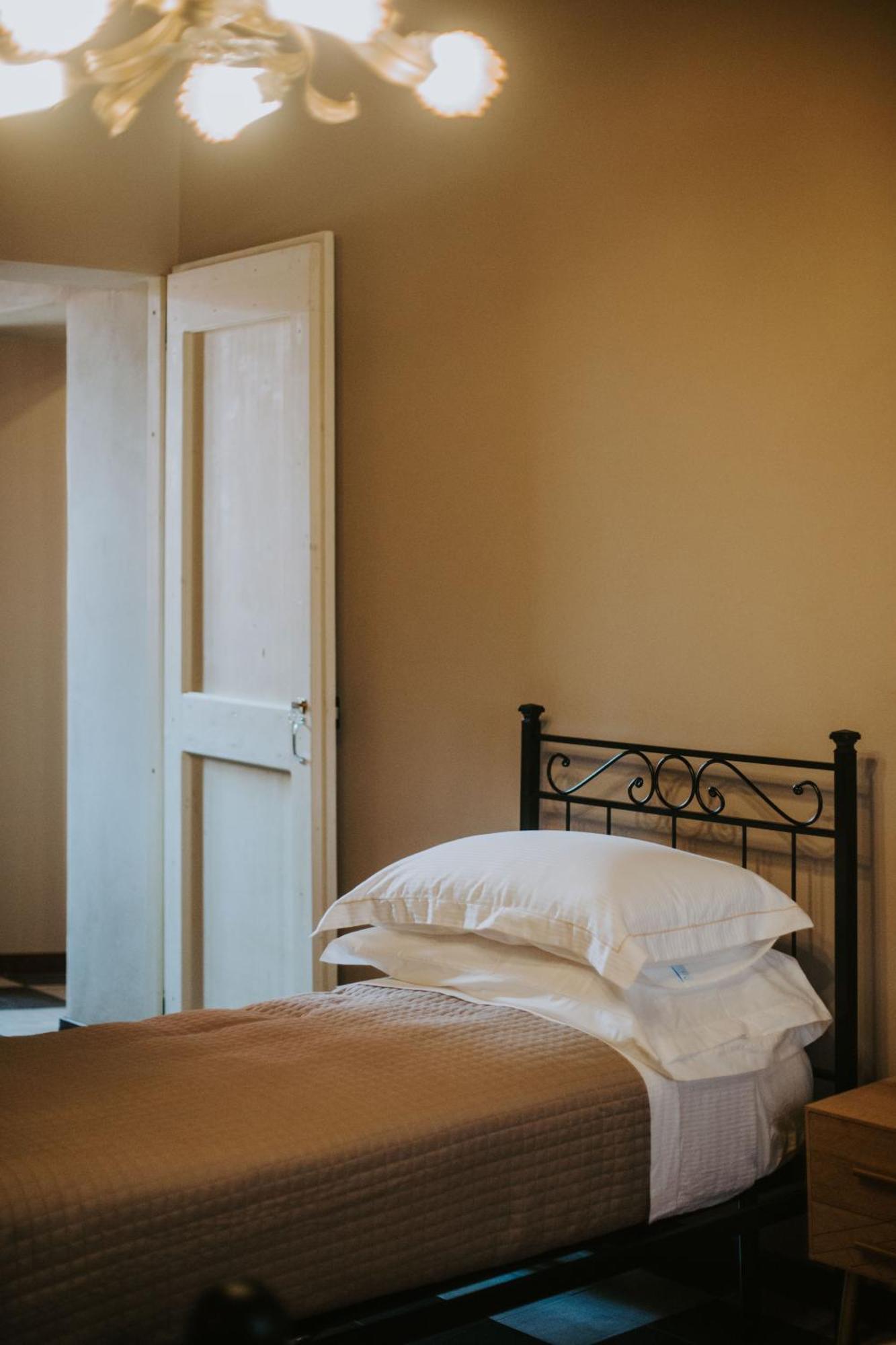 Agriturismo Pizzavacca Villanova sull'Arda Экстерьер фото